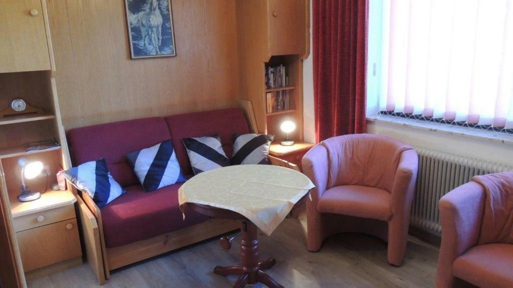 Doppelzimmer mit Balkon